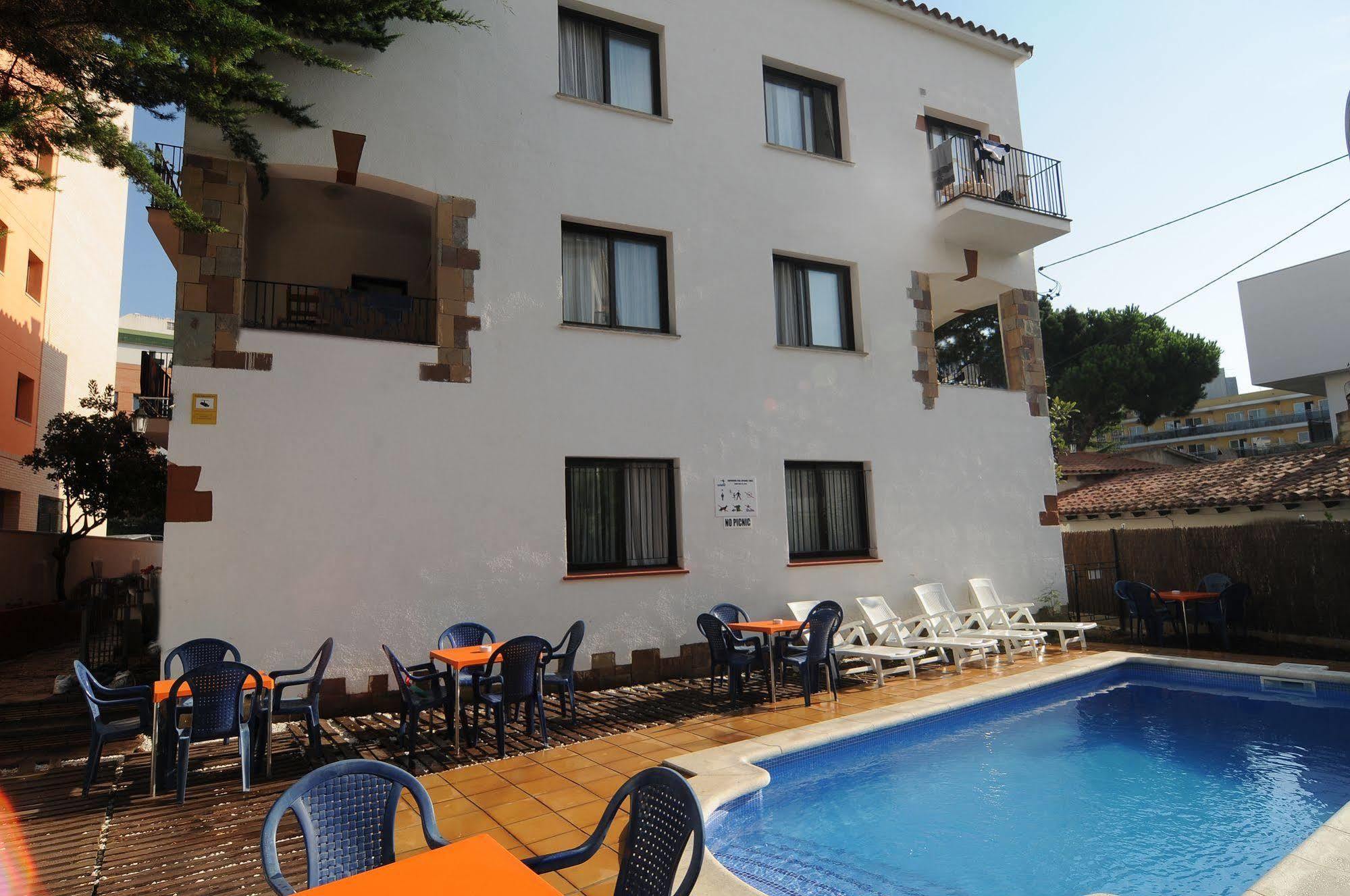Apartamentos Ar Caribe Lloret de Mar Zewnętrze zdjęcie