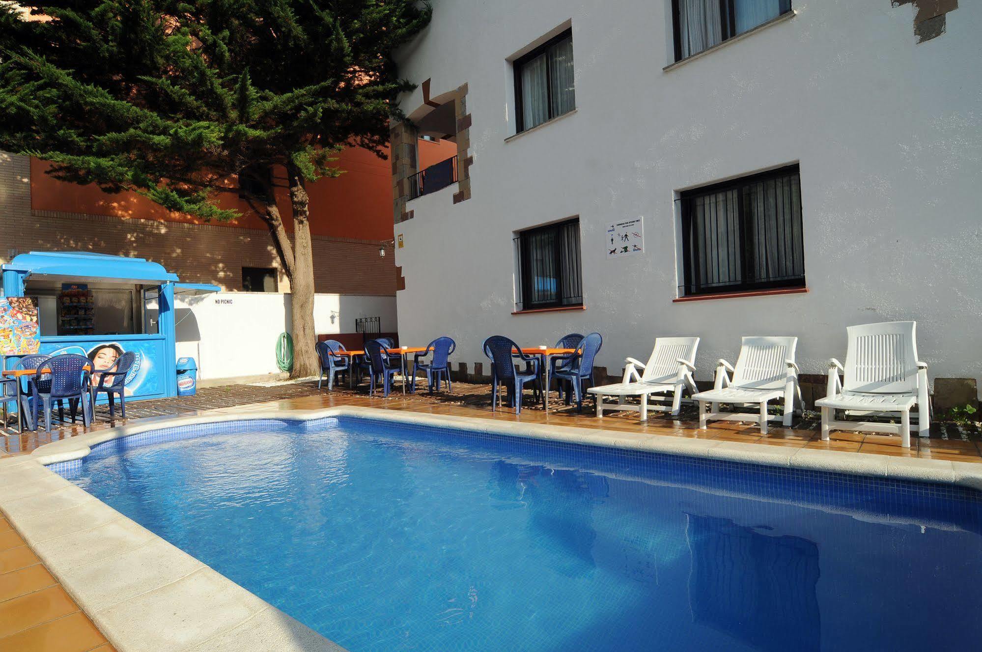 Apartamentos Ar Caribe Lloret de Mar Zewnętrze zdjęcie